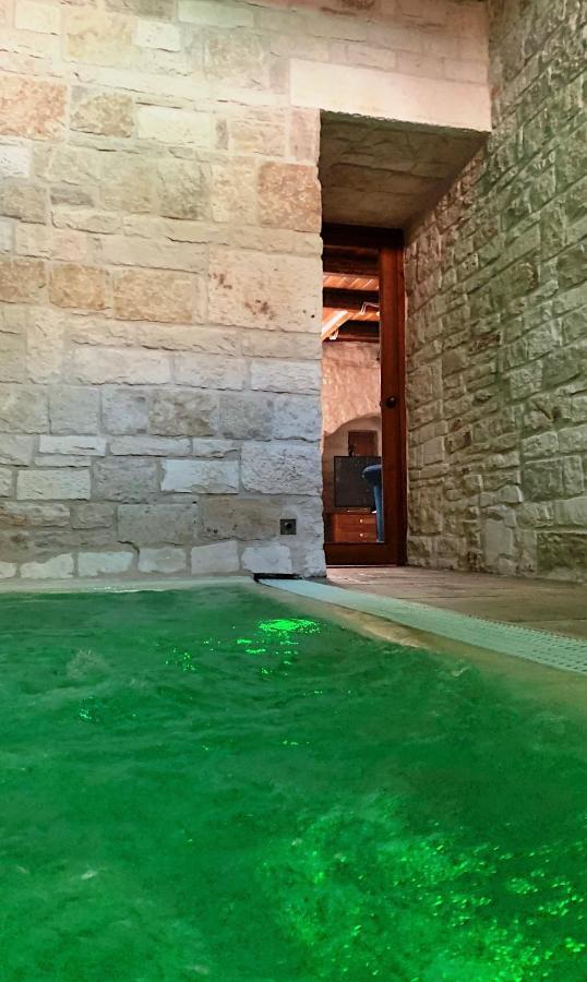 Trulli E Puglia Luxury Suite Αλμπερομπέλο Εξωτερικό φωτογραφία