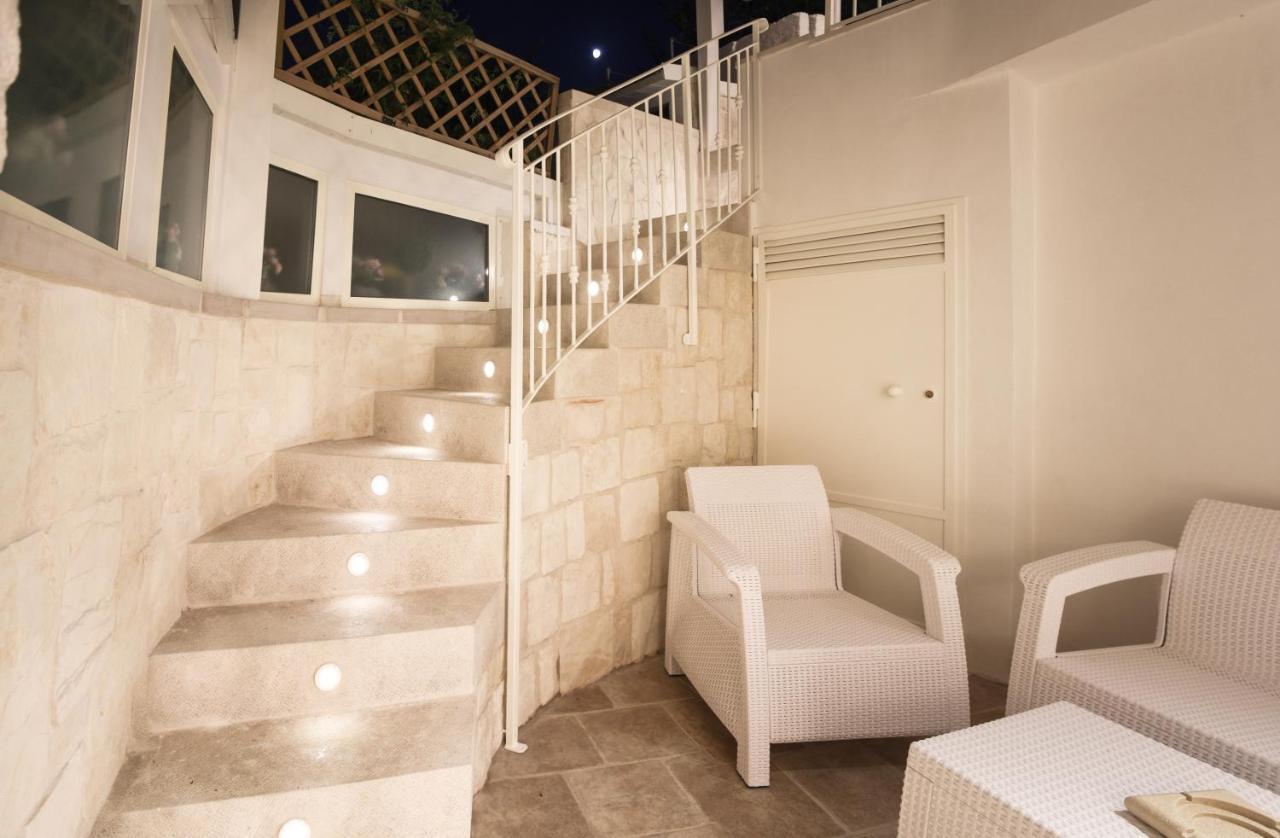 Trulli E Puglia Luxury Suite Αλμπερομπέλο Εξωτερικό φωτογραφία